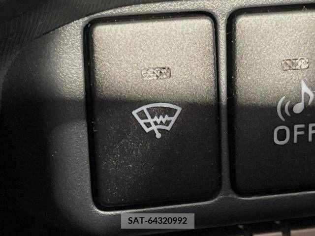 Toyota AQUA 2013-07 291837-1