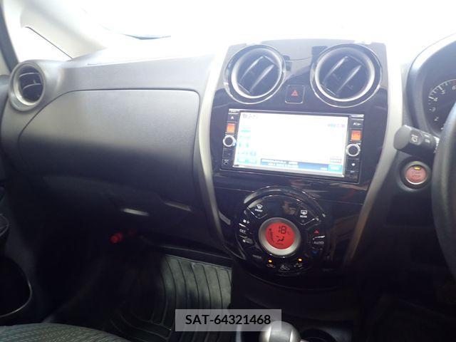 Nissan NOTE 2013-06 365370-15
