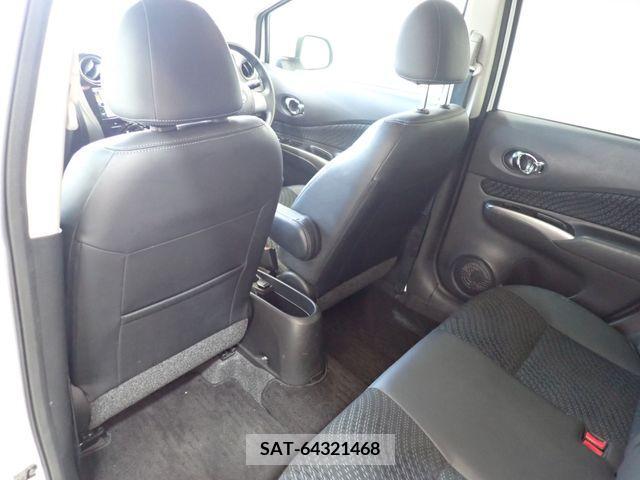 Nissan NOTE 2013-06 365370-11