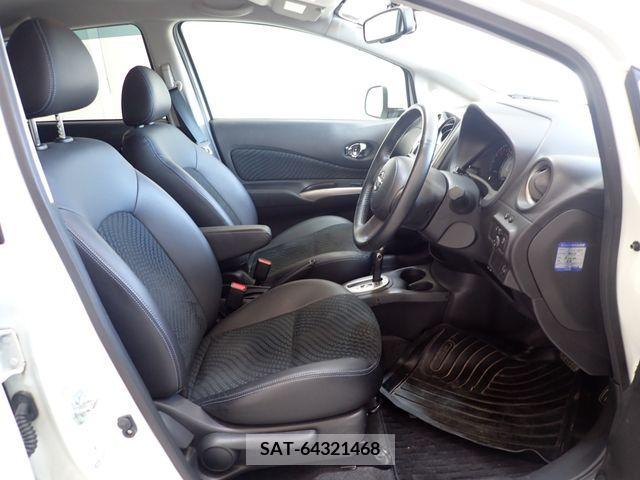 Nissan NOTE 2013-06 365370-7