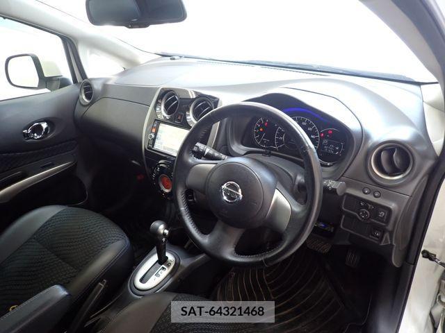 Nissan NOTE 2013-06 365370-1