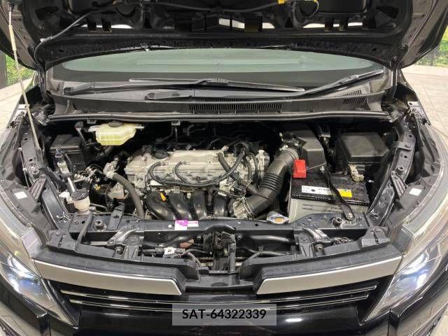 Toyota VOXY 2016-11 213448-19