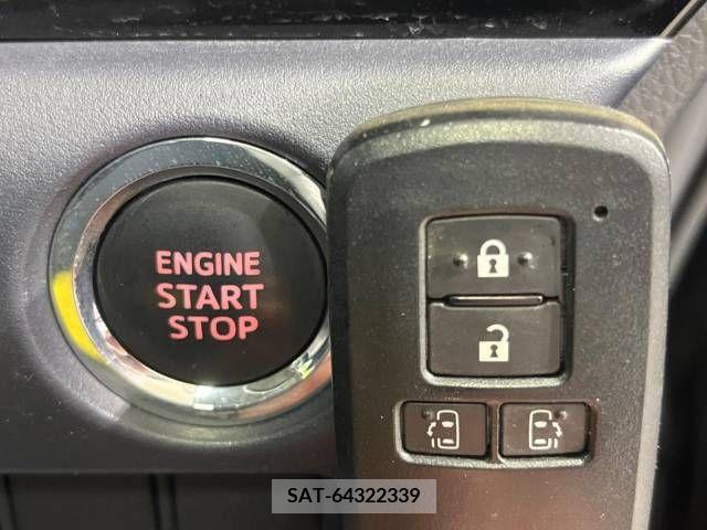 Toyota VOXY 2016-11 213448-7