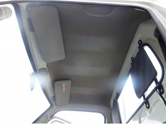 Suzuki CARRY TRUCK 2006-10 18561-13