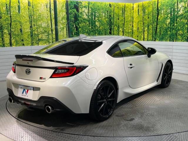 Toyota 86 2022-01 22438-17