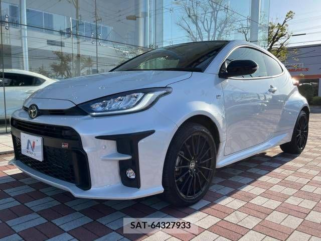 Toyota YARIS 2020-11 228257-14