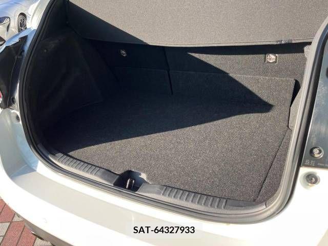 Toyota YARIS 2020-11 228257-11