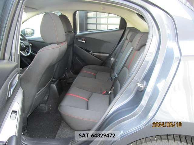 Mazda DEMIO 2016-04 267584-18