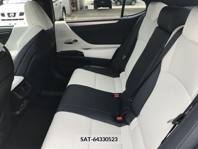 Lexus ES 2022-02 334424-15