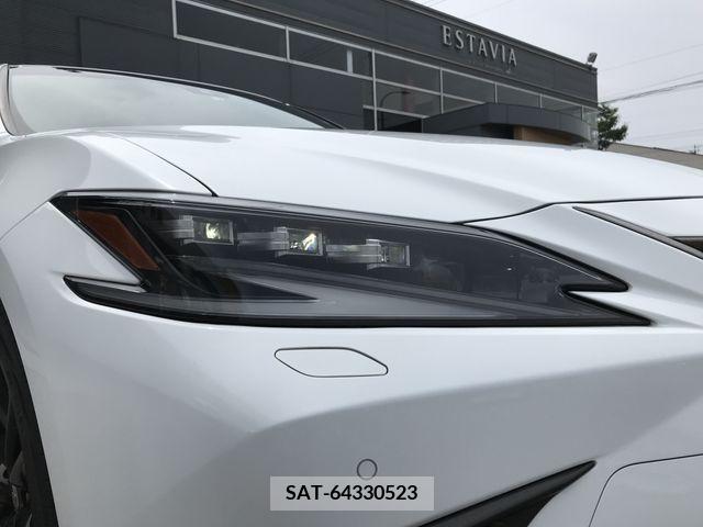 Lexus ES 2022-02 334424-25