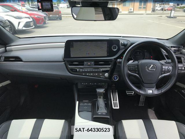 Lexus ES 2022-02 334424-1