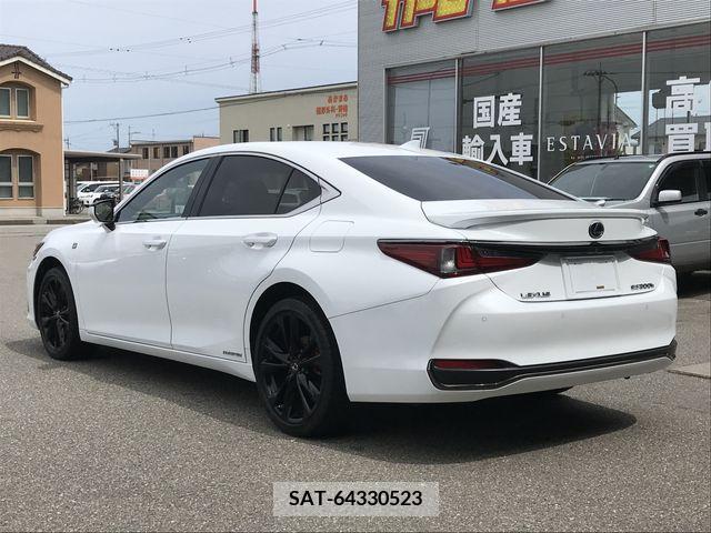 Lexus ES 2022-02 334424-7