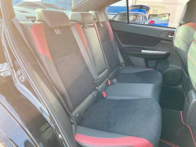 Subaru WRX STI 2016-02 187217-10