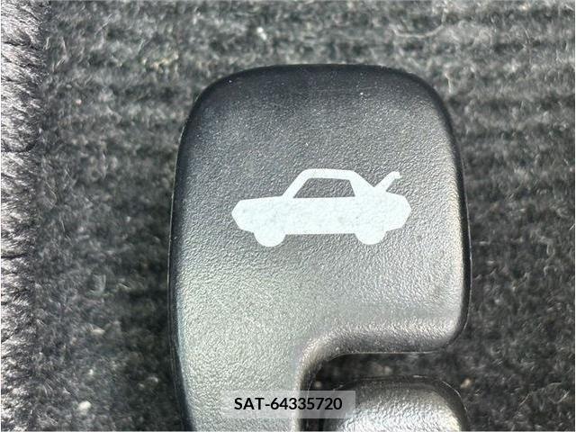 Toyota ALTEZZA 2005-01 285834-5