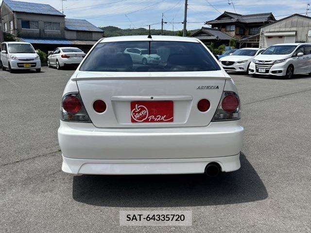 Toyota ALTEZZA 2005-01 285834-10