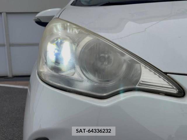 Toyota AQUA 2013-02 314151-11