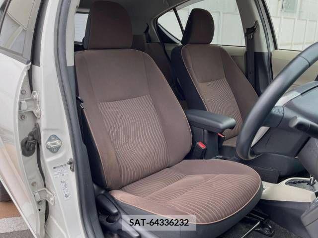 Toyota AQUA 2013-02 314151-7