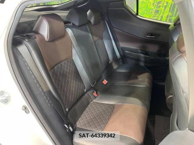 Toyota C-HR 2017-03 322969-7