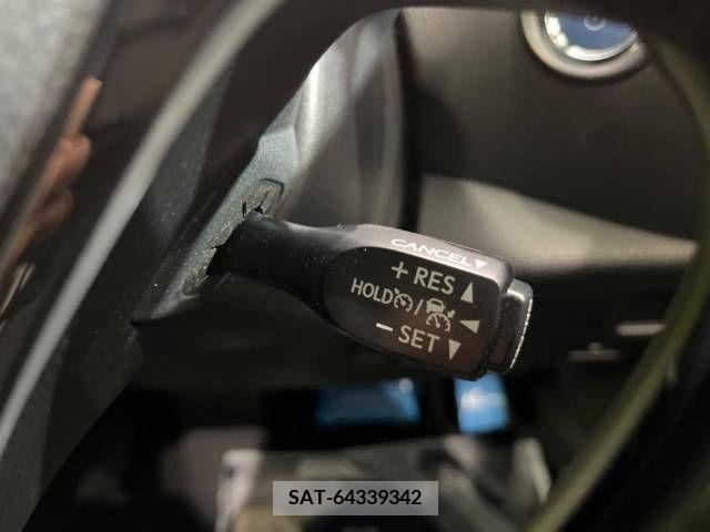 Toyota C-HR 2017-03 322969-4