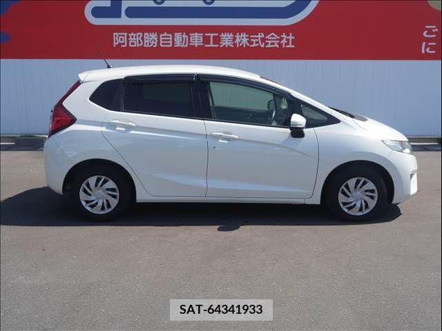 Honda FIT 2017-02 360156-3
