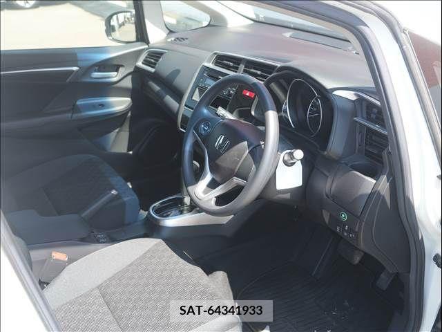 Honda FIT 2017-02 360156-6