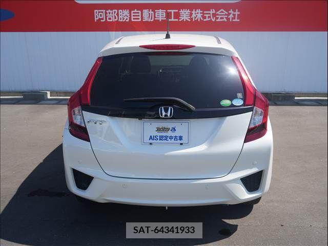 Honda FIT 2017-02 360156-4