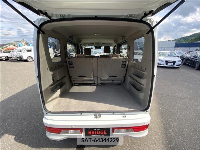 Suzuki EVERY WAGON 2020-05 380353-19