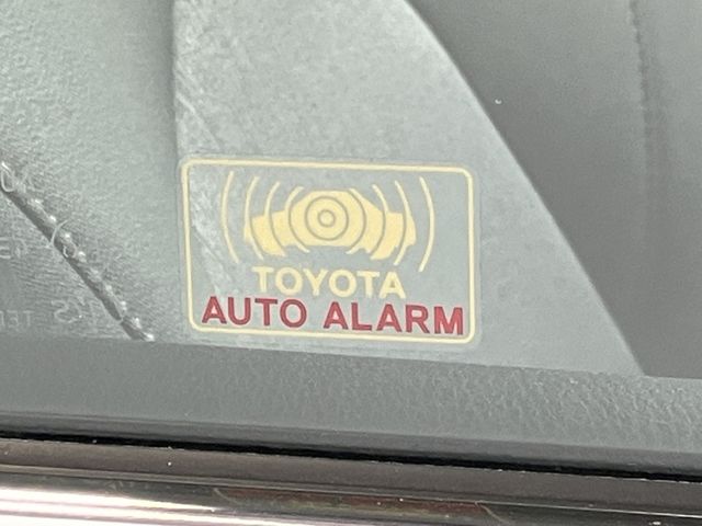 Toyota CAMRY HYBRID 2018-06 20913-12