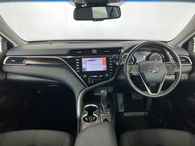 Toyota CAMRY HYBRID 2018-06 20913-1