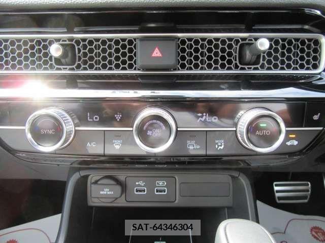Honda CIVIC 2021-08 265692-4