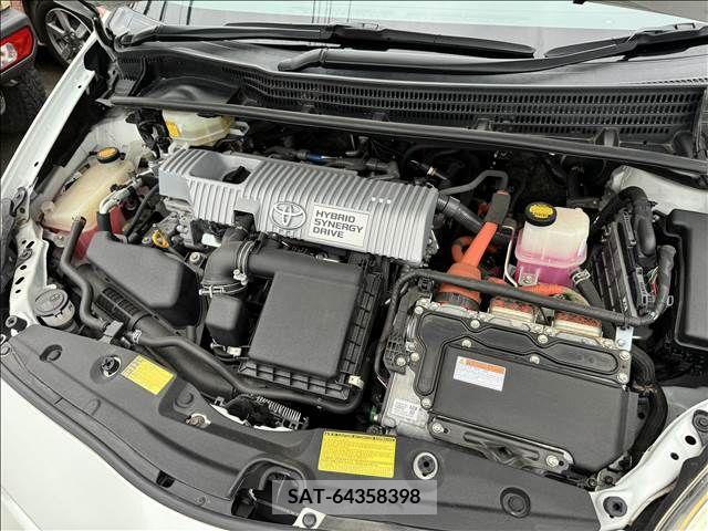 Toyota PRIUS 2014-03 326491-19