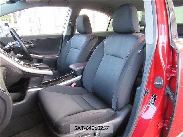 Toyota SAI 2015-12 284009-15