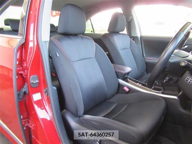Toyota SAI 2015-12 284009-11