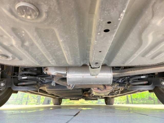 Toyota VOXY 2019-03 182952-18
