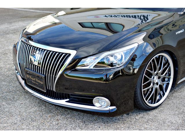 Toyota CROWN MAJESTA 2013-11 20529-8