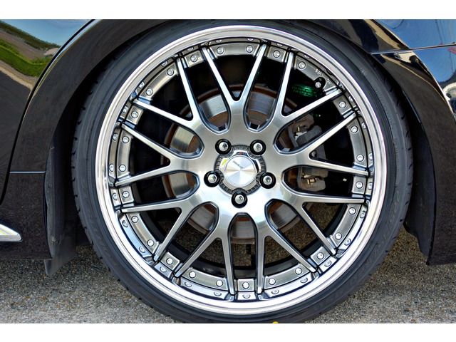 Toyota CROWN MAJESTA 2013-11 20529-11