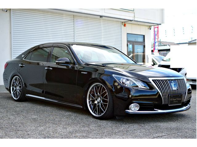 Toyota CROWN MAJESTA 2013-11 20529-6