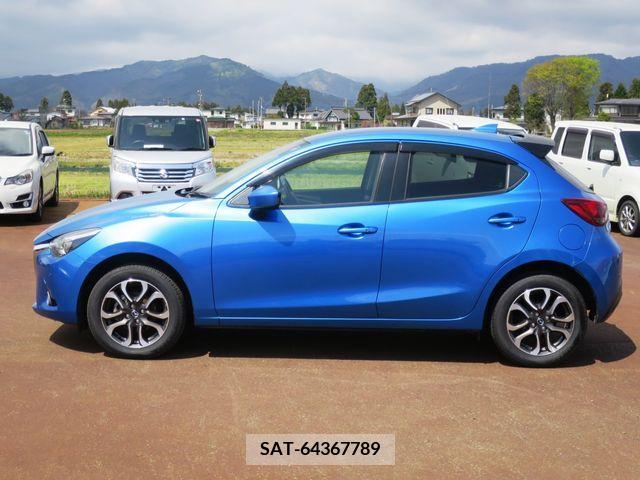 Mazda DEMIO 2016-03 296646-4