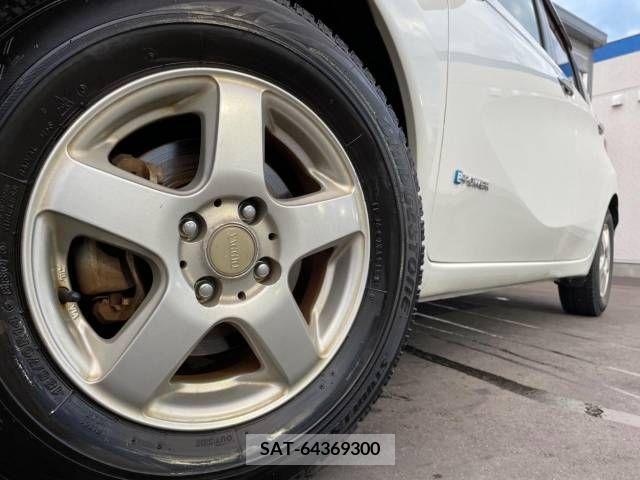 Nissan NOTE 2019-11 365492-2