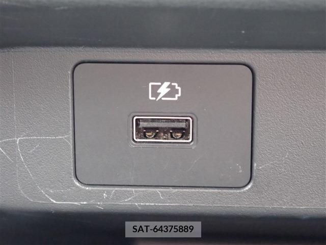 Nissan NOTE 2022-10 316095-19