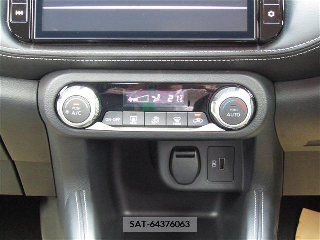 Nissan KICKS 2021-05 314951-13
