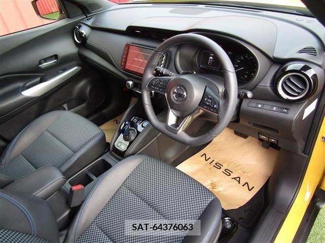 Nissan KICKS 2021-05 314951-5
