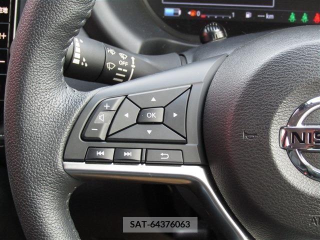Nissan KICKS 2021-05 314951-11