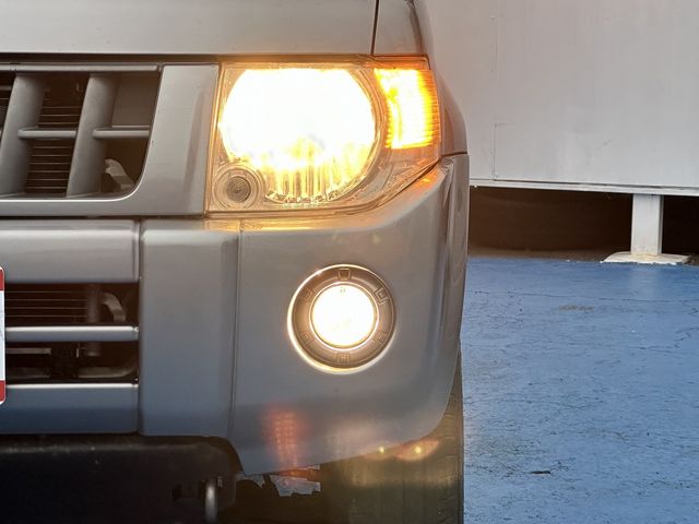 Nissan KIX 2011-06 195626-6