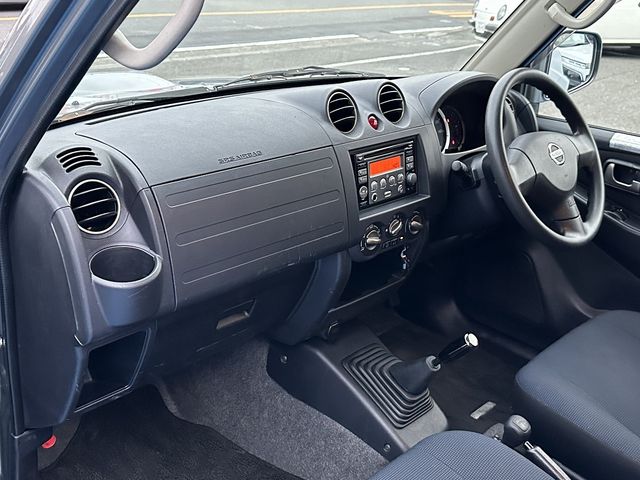 Nissan KIX 2011-06 195626-15