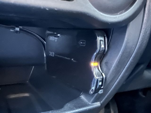 Nissan KIX 2011-06 195626-23