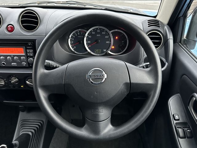 Nissan KIX 2011-06 195626-12
