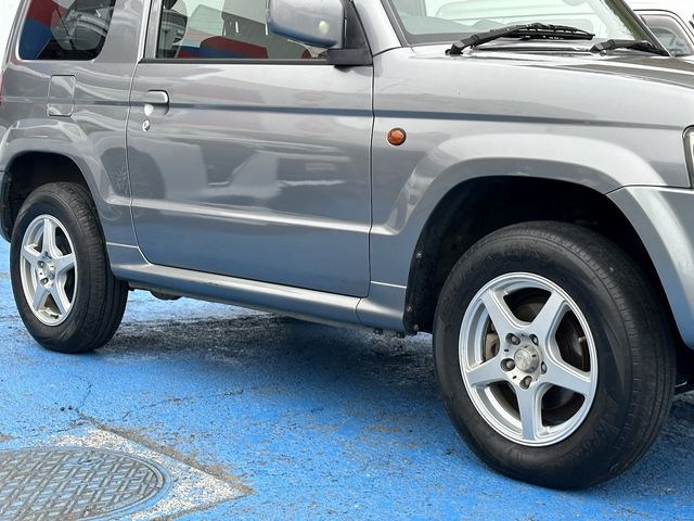 Nissan KIX 2011-06 195626-9