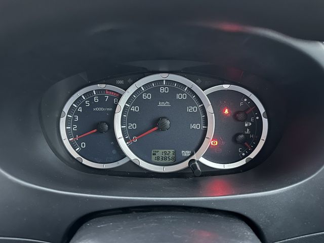 Nissan KIX 2011-06 195626-22