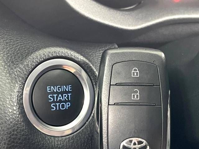Toyota YARIS CROSS 2023-07 194700-6